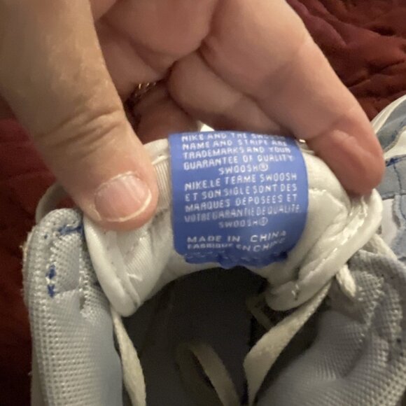 Size 5.5 VY Air Jordan‎ 555088-402  1 Retro OG High Hyper Royal Youth Suede Jump - Picture 16 of 16